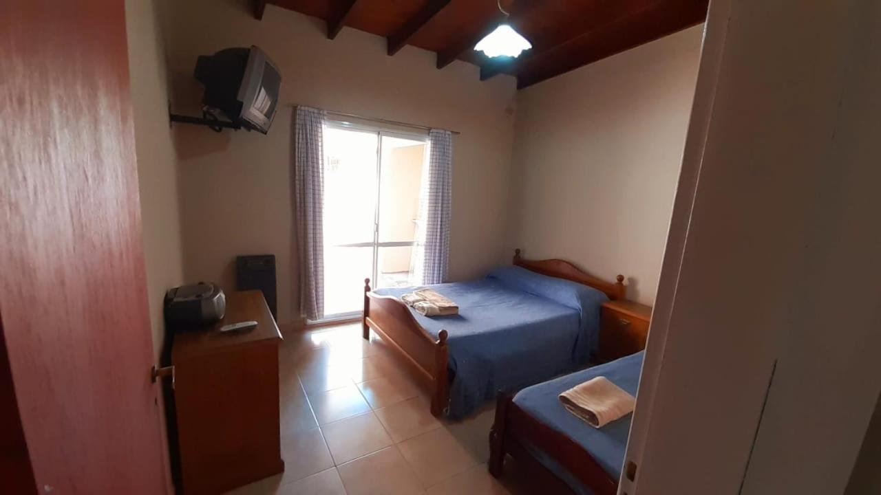 Hotel Mitre Chivilcoy Esterno foto