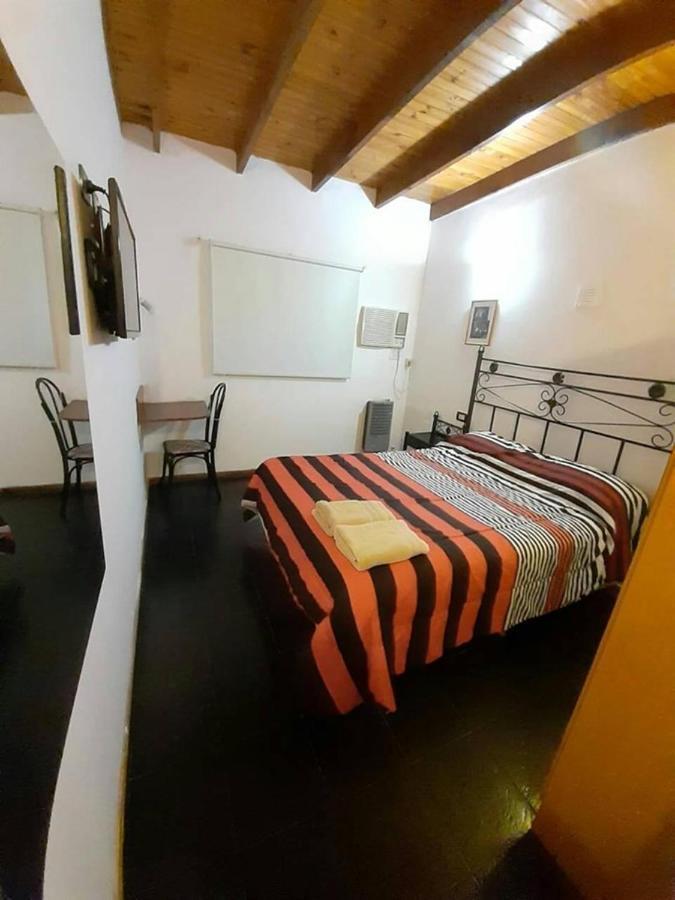 Hotel Mitre Chivilcoy Esterno foto