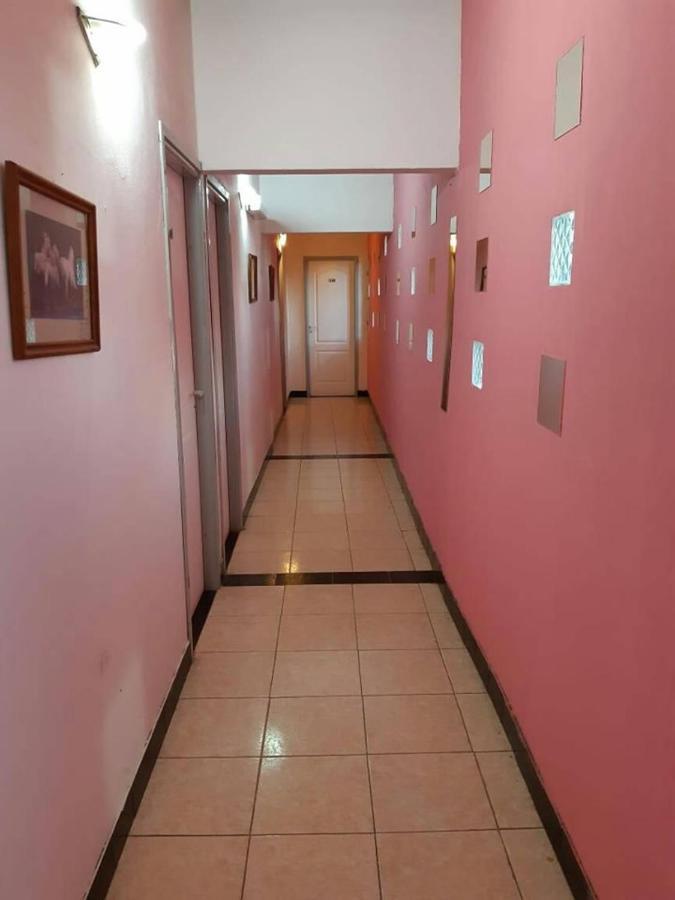 Hotel Mitre Chivilcoy Esterno foto