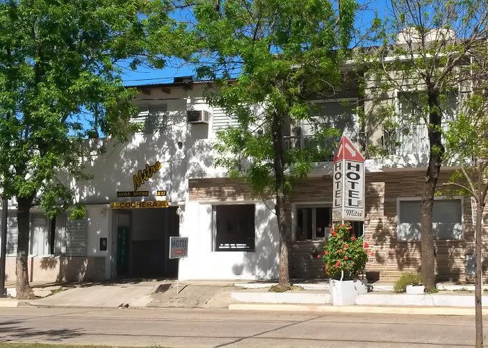Hotel Mitre Chivilcoy Esterno foto